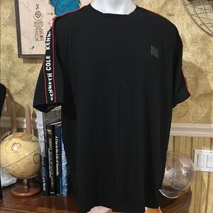 Kenneth Cole New York Black and Red Short Sleeve Tee